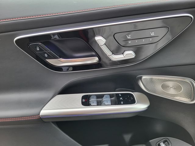 New 2026 MANUFAKTUR exclusive graphite grey magno Mercedes-Benz GLC 43 AMG® image 10