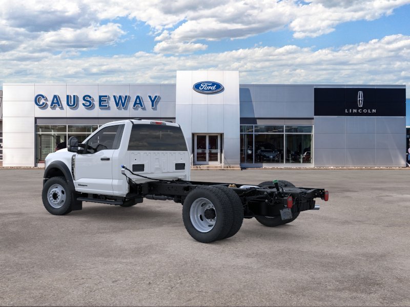 New 2026 Oxford White Ford F-550® XL image 4