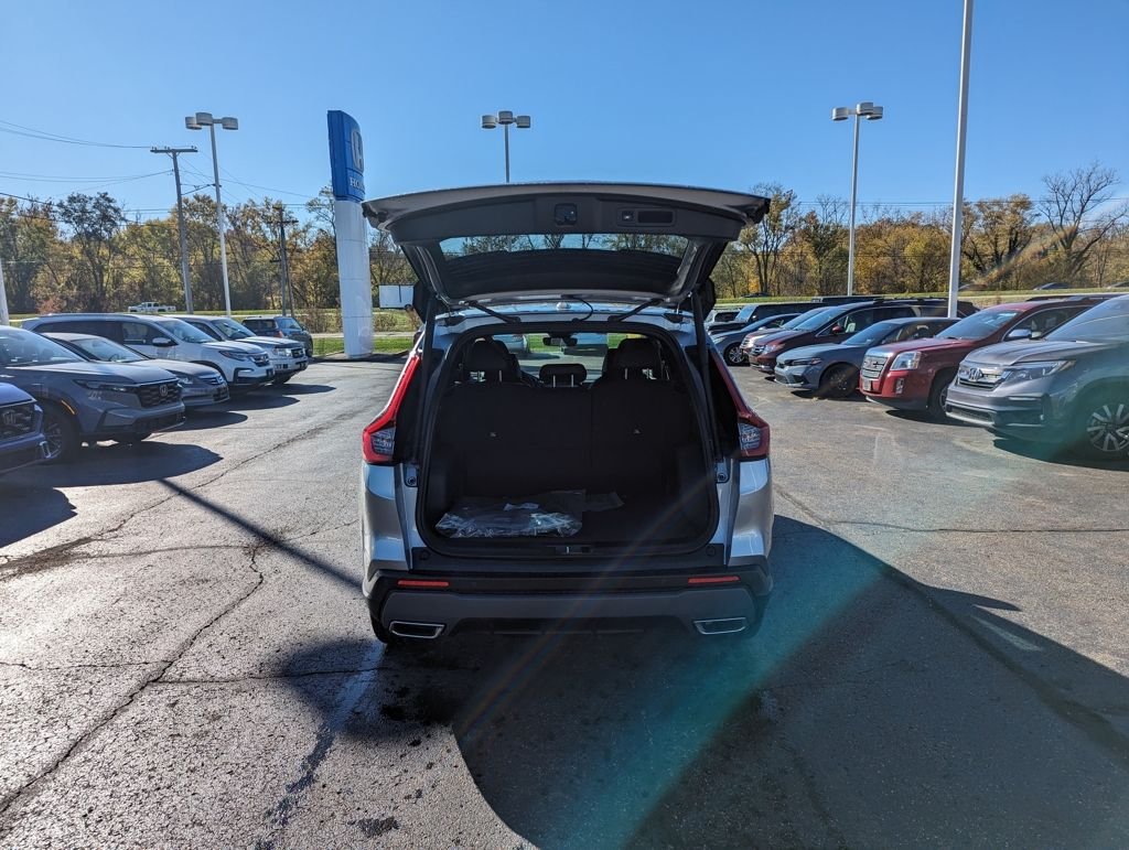 2026 Honda CR-V Sport-L - Photo 13