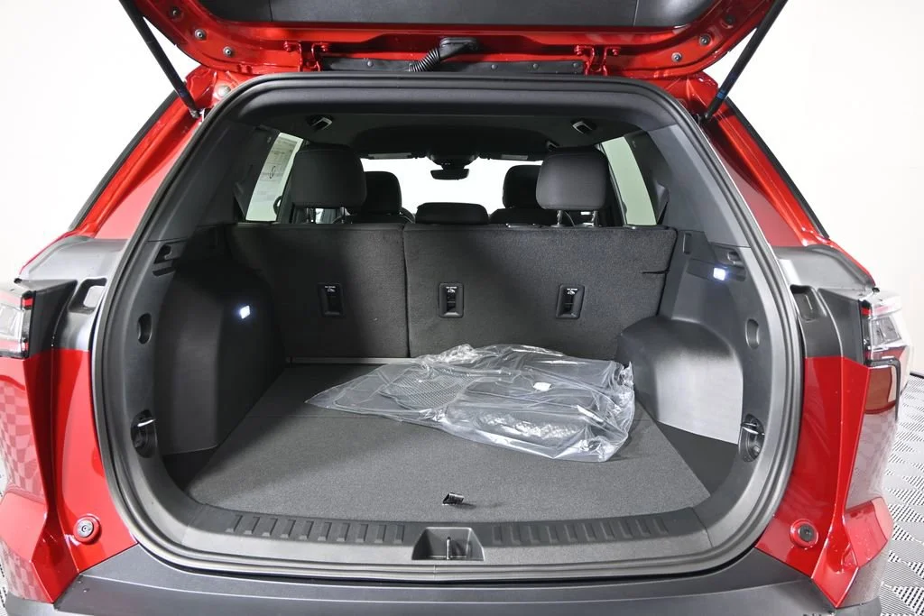2026 Chevrolet Equinox LT - Photo 16