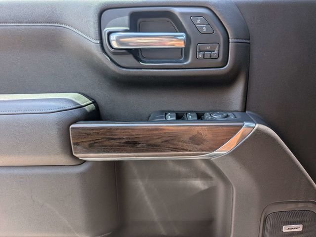 Used 2019 Black GMC SLT image 27