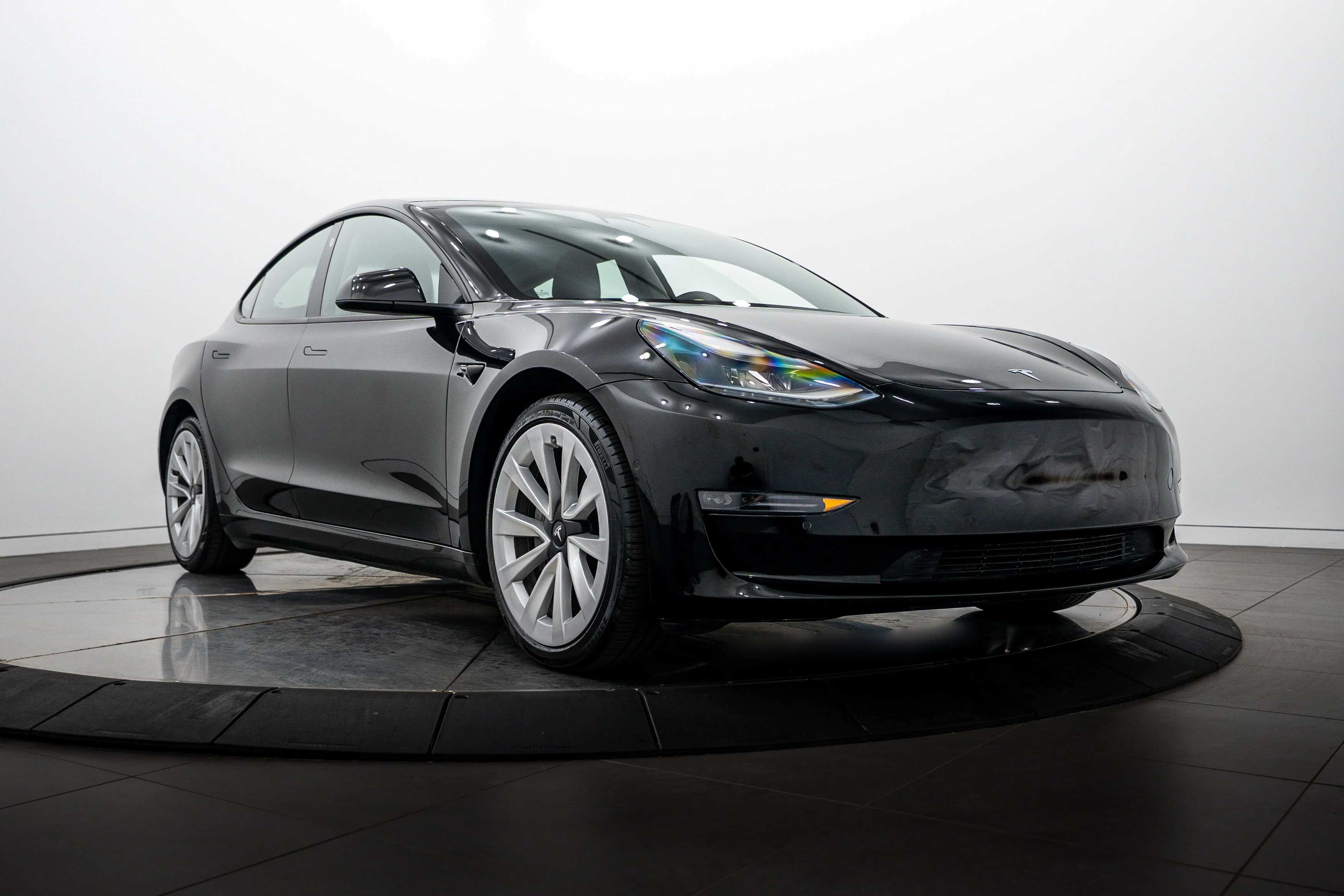 2021 Tesla Model 3's photo