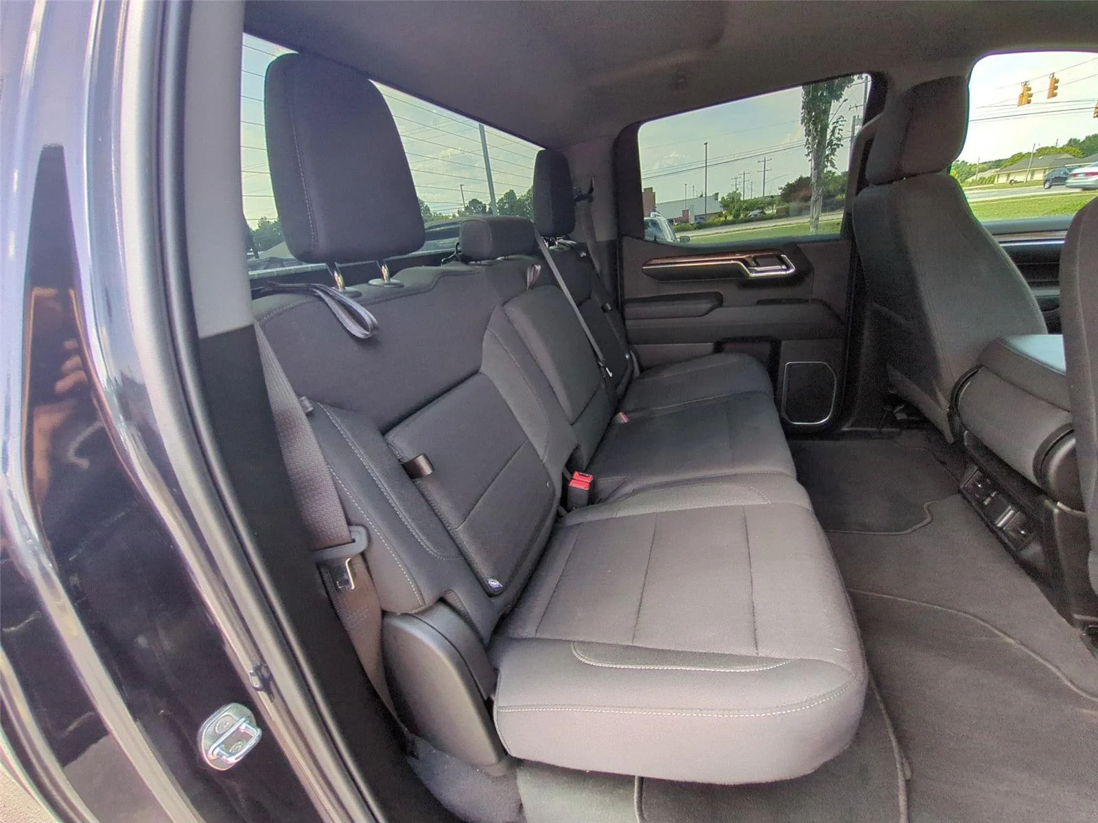 Used 2024 Onyx Black GMC Elevation image 36