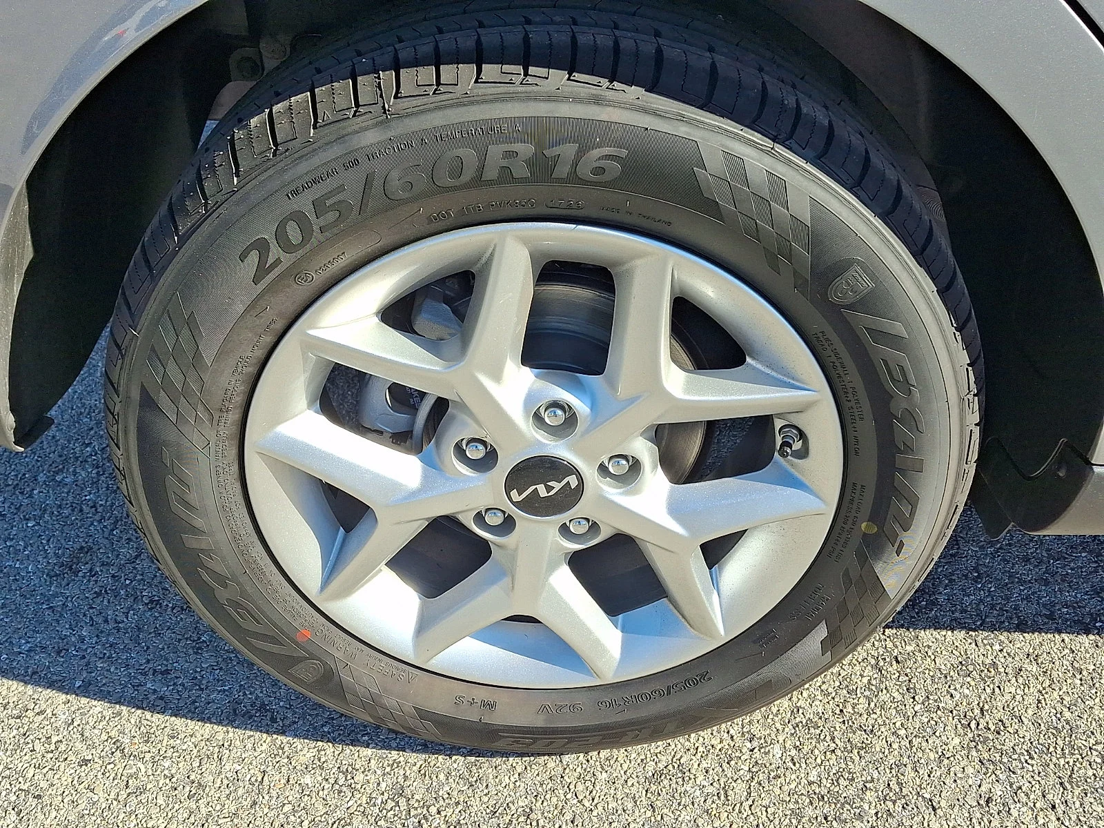 Certified Used 2023 Gray Kia LX image 8