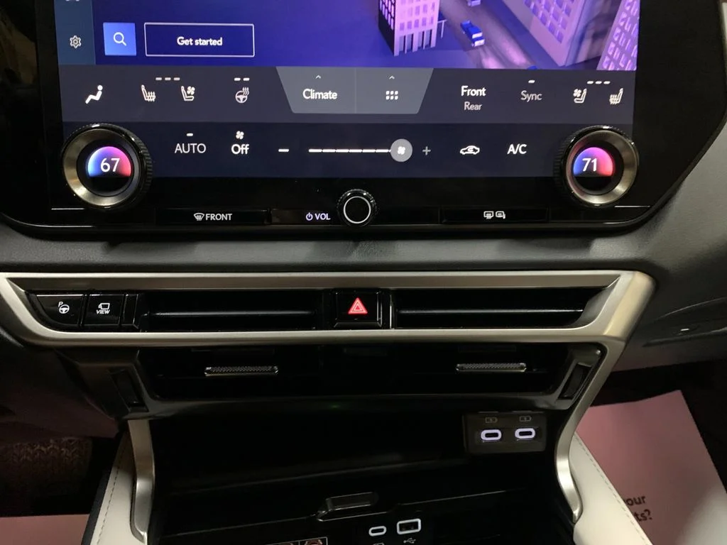 Used 2023 White Lexus 350 Premium Plus image 25