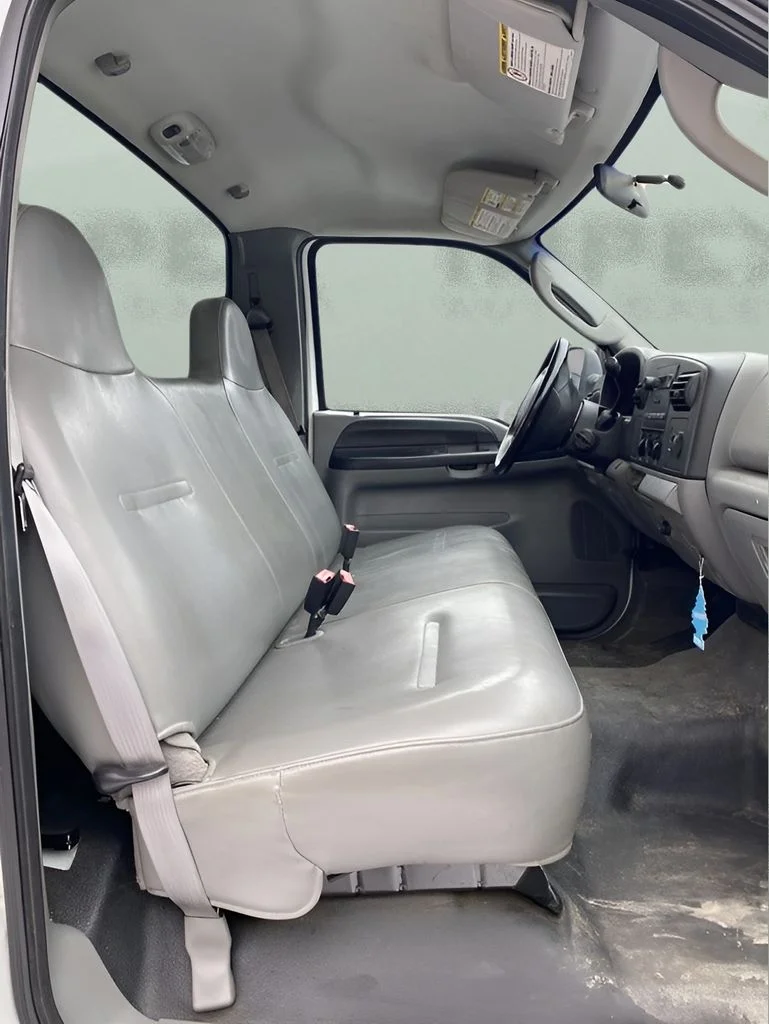 Used 2006  Ford  image 19