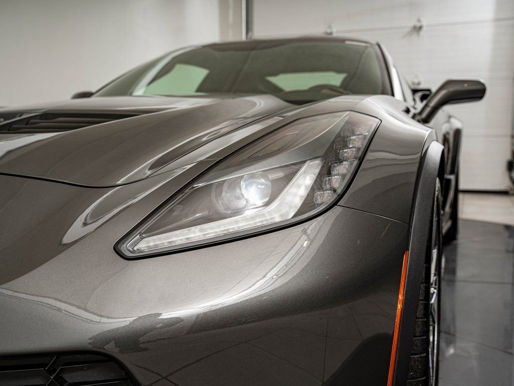 2015 Chevrolet Corvette Z06 - Photo 16