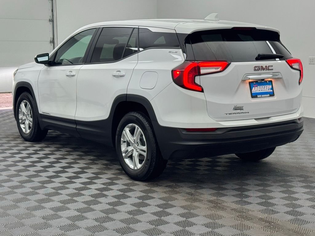2024 GMC Terrain SLE - Photo 9