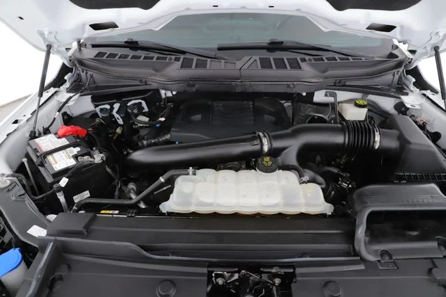 Used 2023 White Ford Lariat image 15