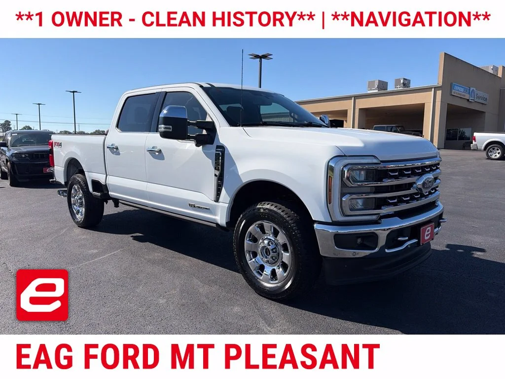 Used 2024 Oxford White Ford Lariat image 1