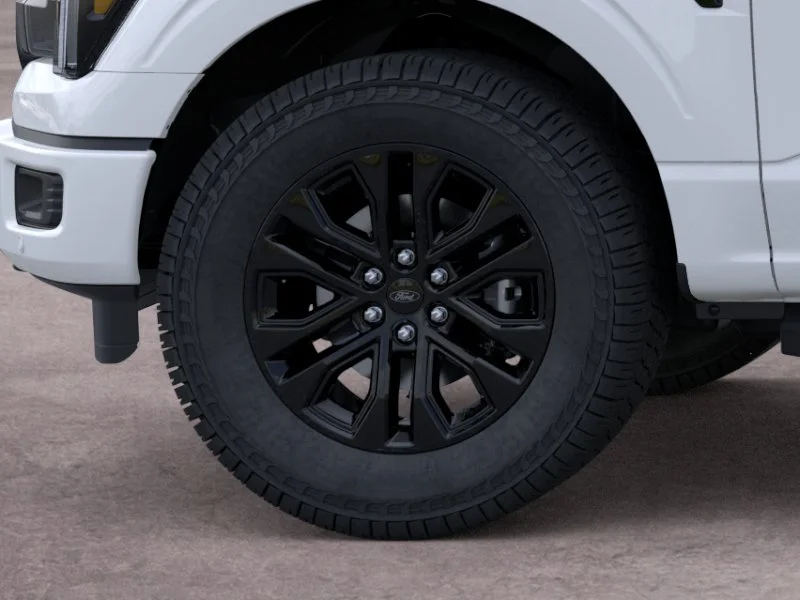 New 2026 Oxford White Ford Lariat® image 19