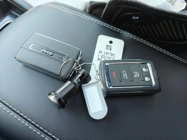 2025 Jeep Grand Cherokee L Limited - Photo 41
