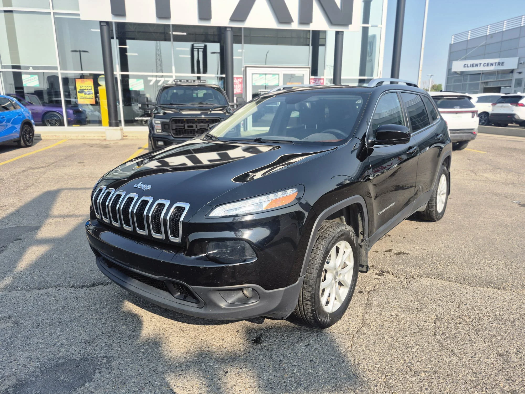 Used 2017 Black Jeep North image 3