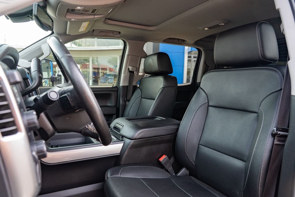 Used 2019 Black Chevrolet LTZ image 24