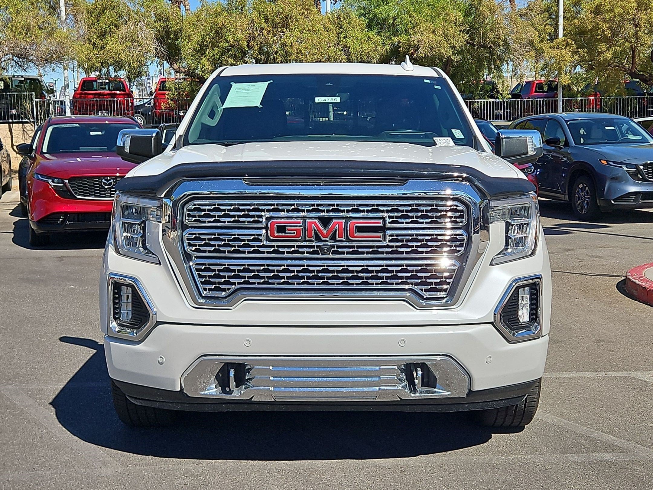 Used 2020 White Frost Tricoat GMC Denali image 9