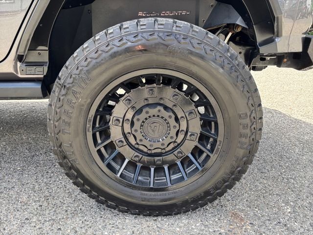 Used 2021 Crystal Metallic Jeep Unlimited Rubicon image 26