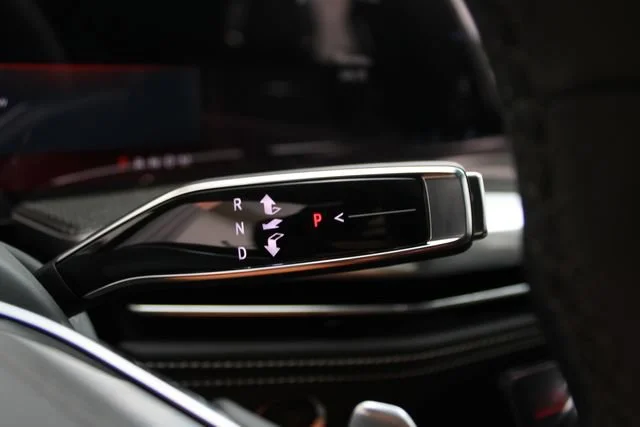 2026 Cadillac Escalade V-Series - Photo 15