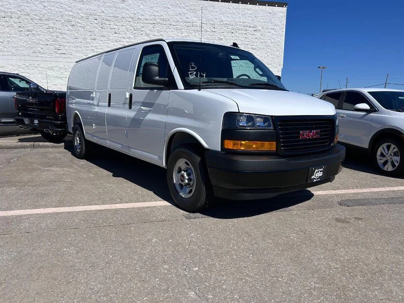 2025 GMC Savana Cargo