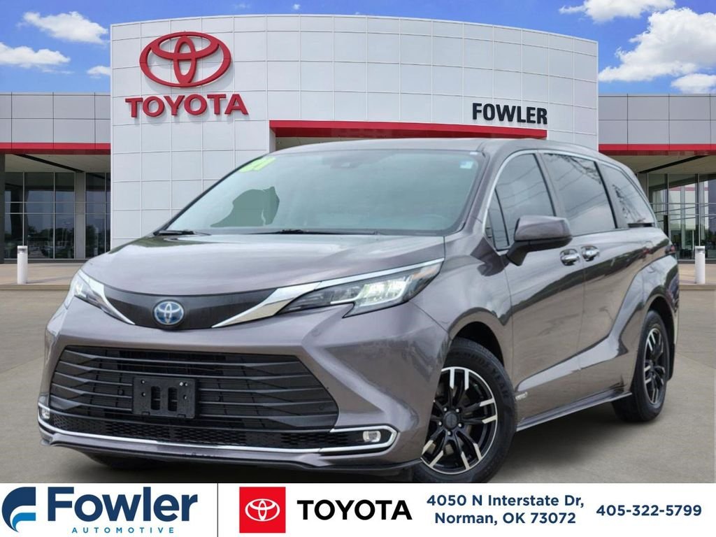 Used 2021 Gray Toyota XLE image 1
