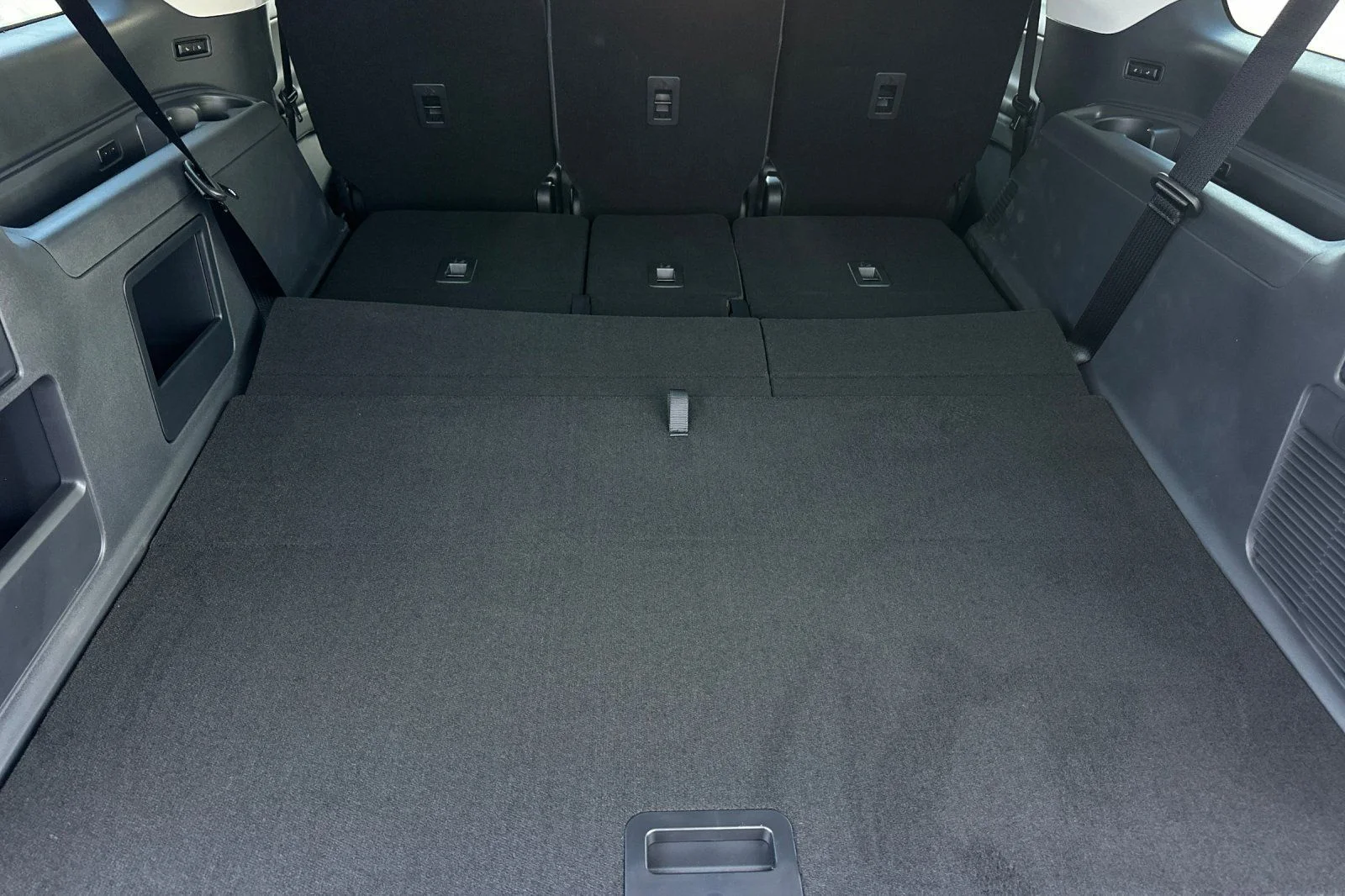 New 2026 Glacier Gray Metallic Tri-Coat Ford MAX Active image 15