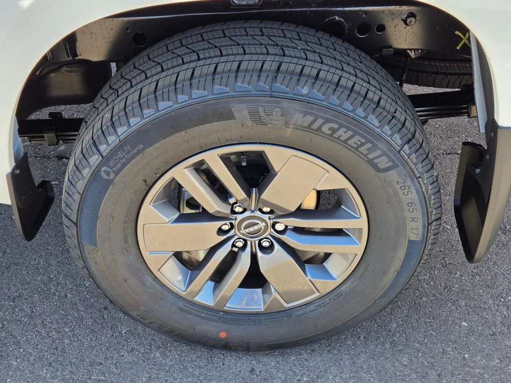2026 Nissan Frontier SV - Photo 5