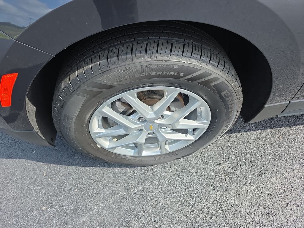 Used 2022 Gray Chevrolet LS image 10