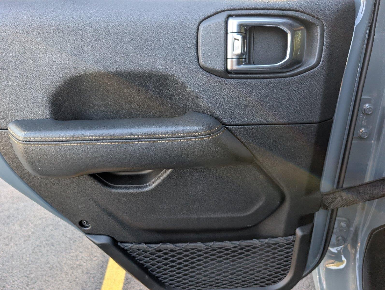 Used 2026 Anvil Clearcoat Jeep Sahara image 36