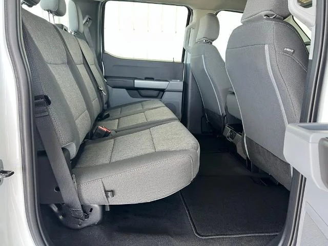 New 2026 Oxford White Ford F-250® XL image 48