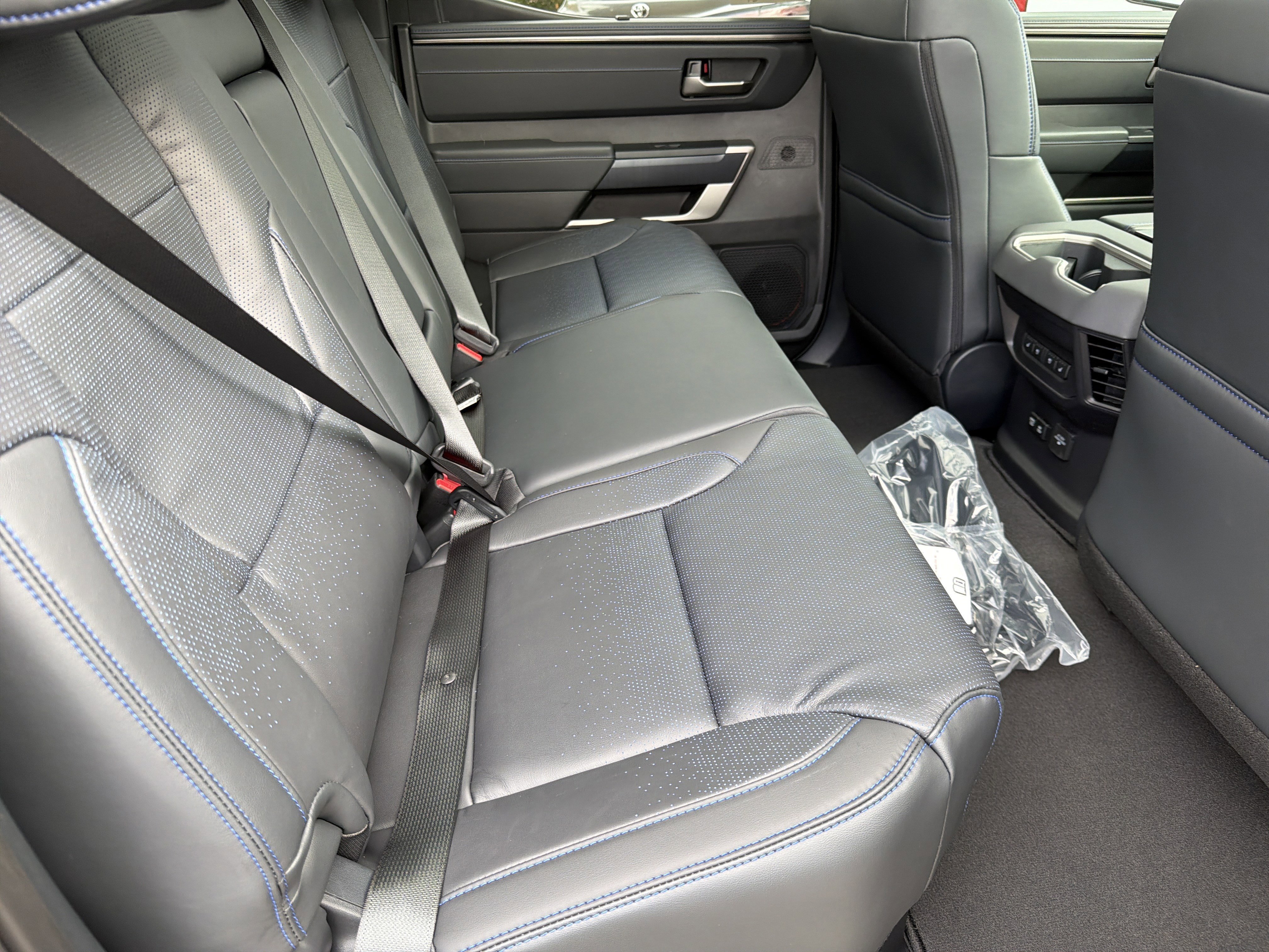 2026 Toyota Tundra Platinum - Photo 27
