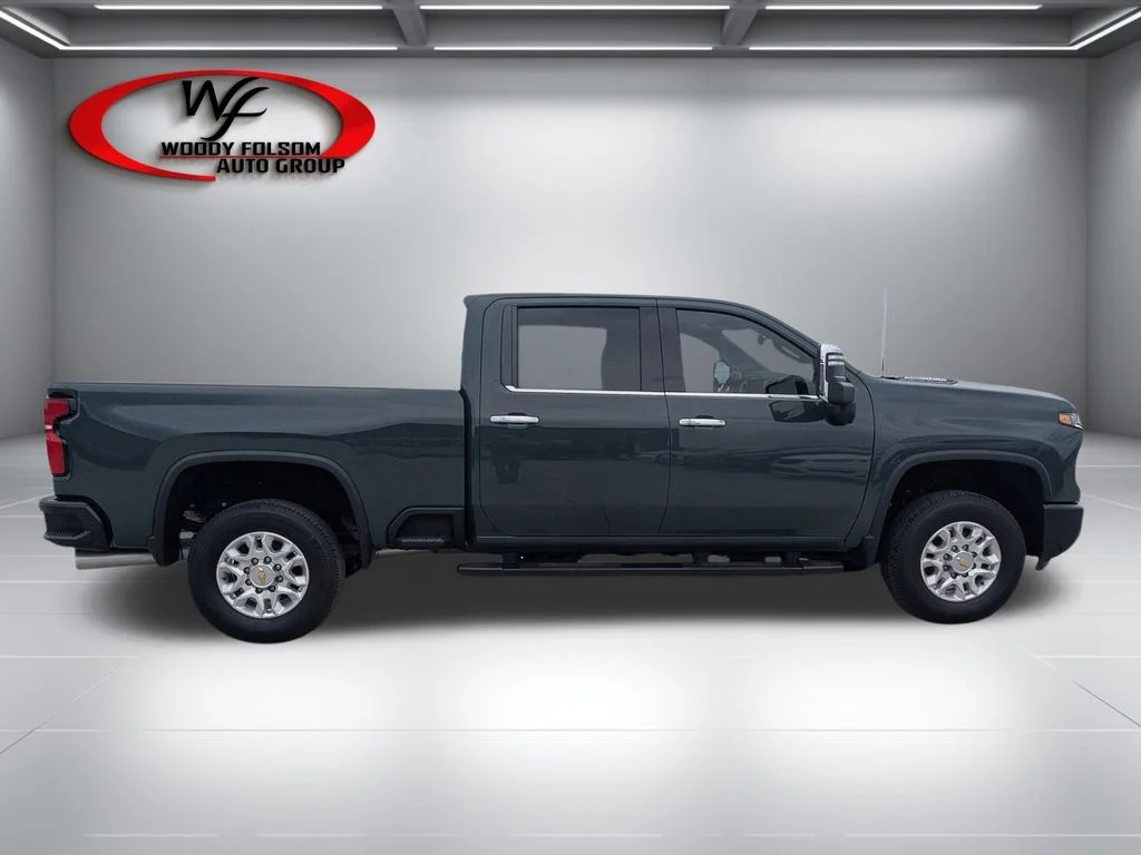 Used 2025 Gray Chevrolet LTZ image 2