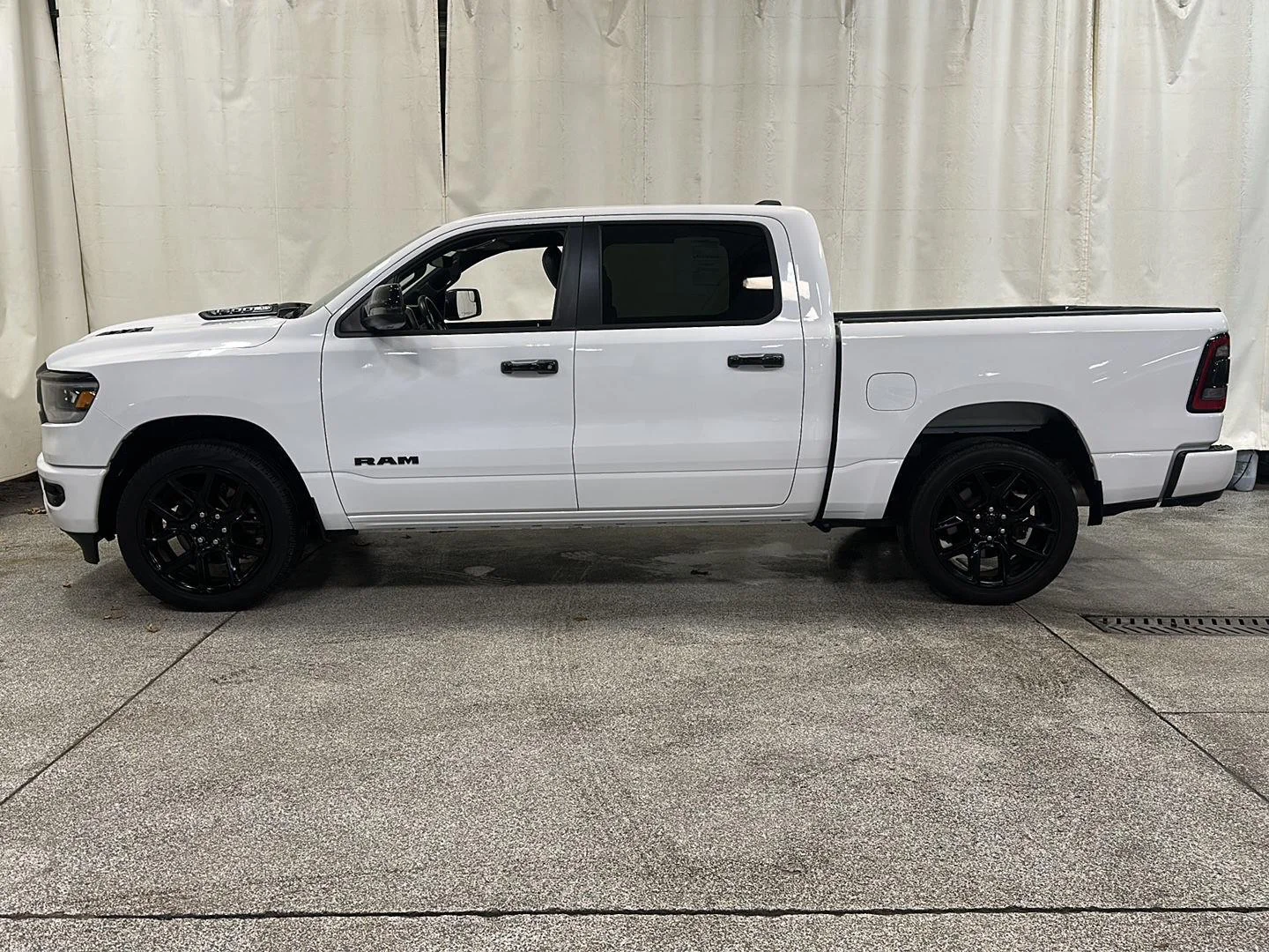 Used 2024 RAM Ram 1500 Pickup Laramie with VIN 1C6SRFJT3RN124815 for sale in Waconia, Minnesota