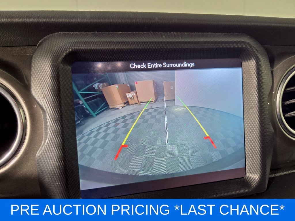 2019 Jeep Wrangler Unlimited Sahara - Photo 13