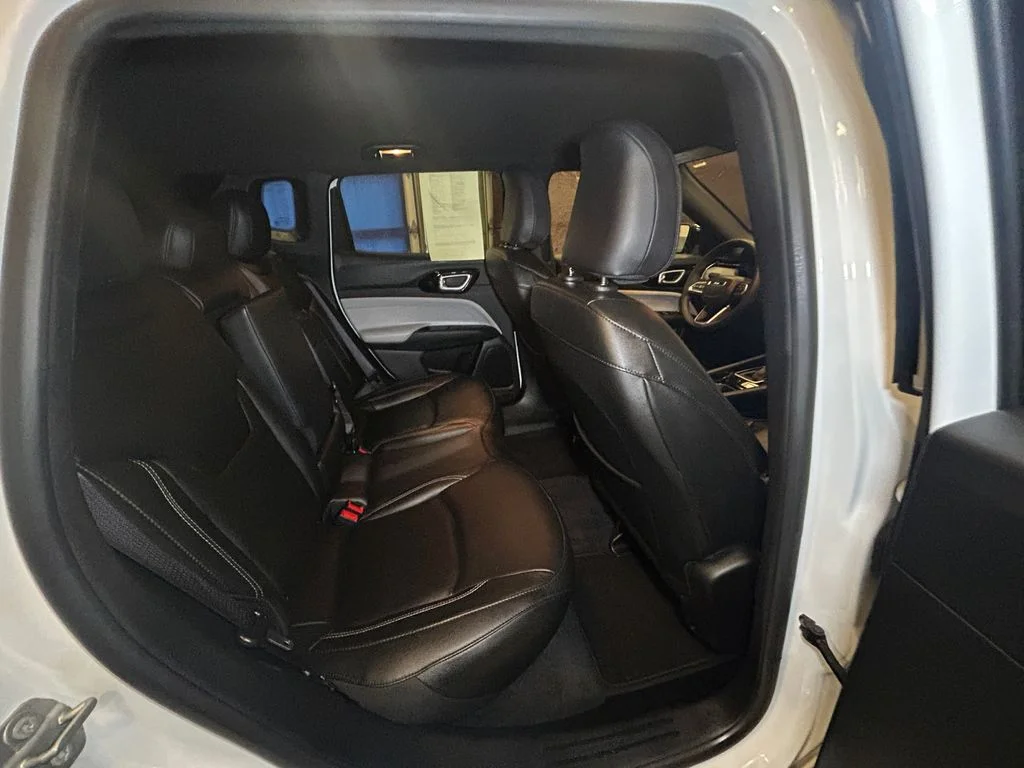 Used 2025 Bright White Jeep Limited image 17
