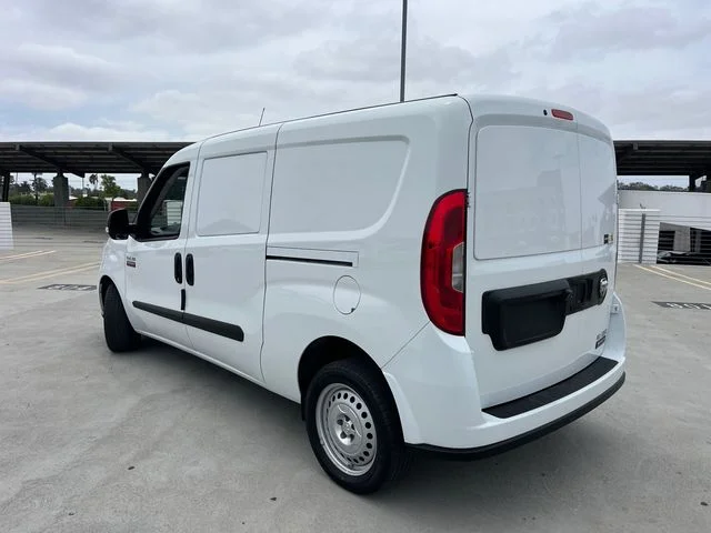 Used 2022 Bright White Ram Base image 4