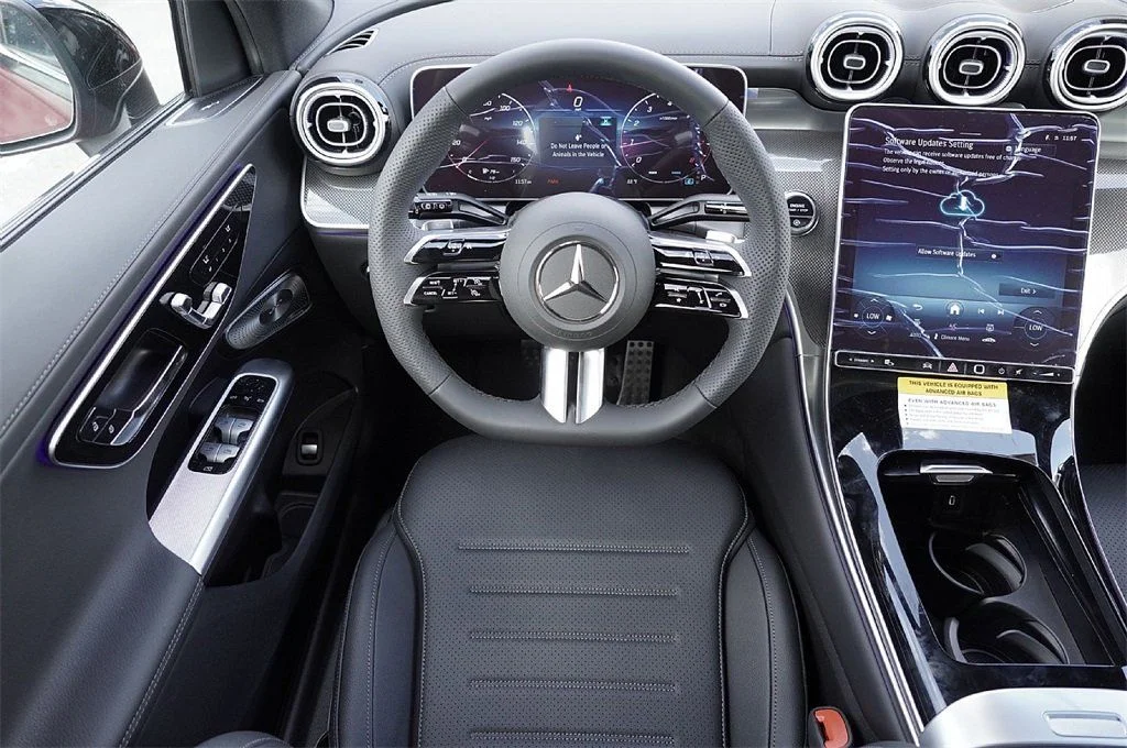 2026 Mercedes-Benz GLC Base - Photo 15