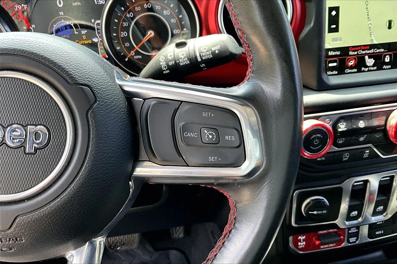 Used 2023 White Jeep Rubicon image 29