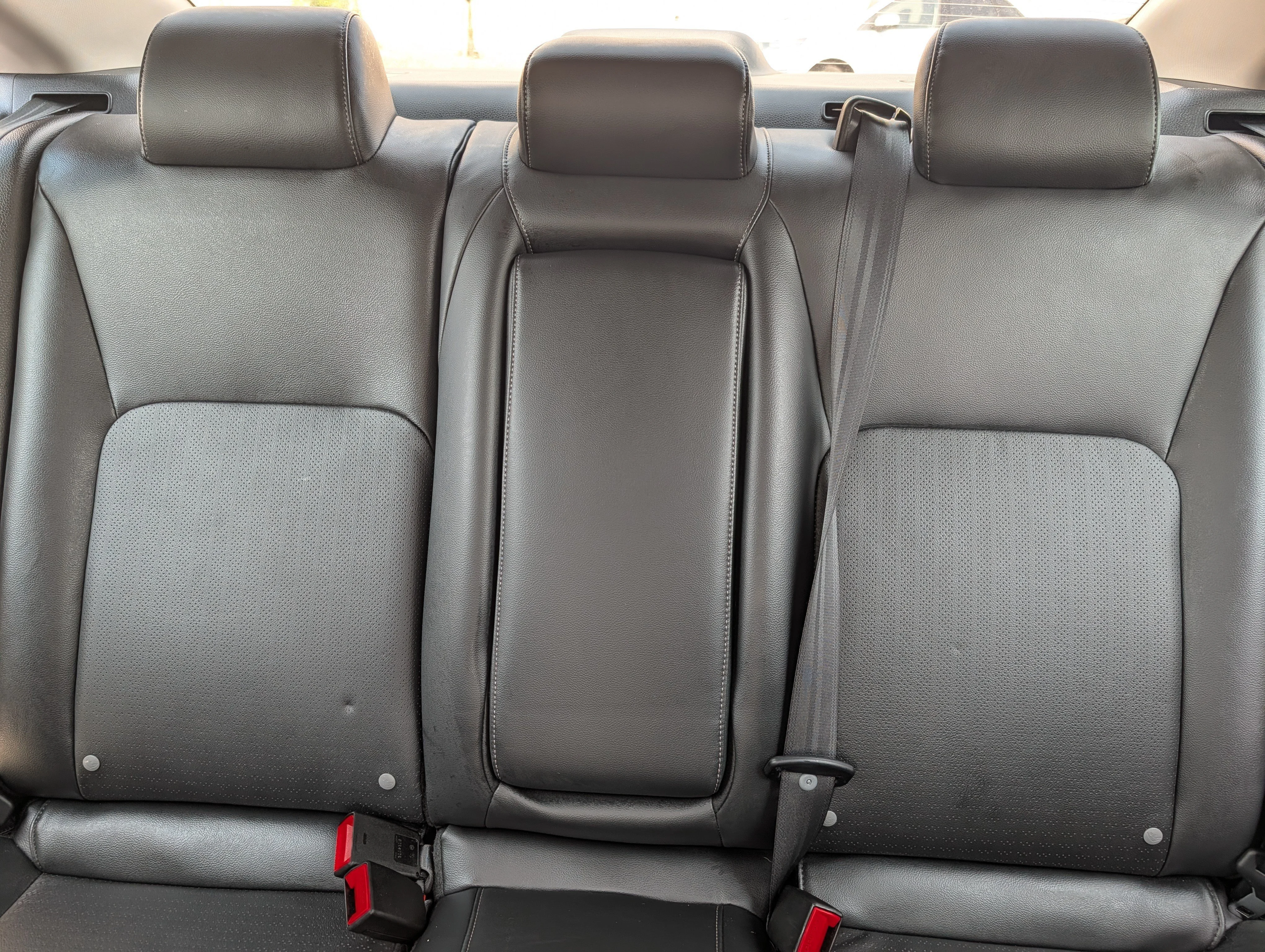 Used 2024 Meteorite Gray Metallic Honda Touring image 13