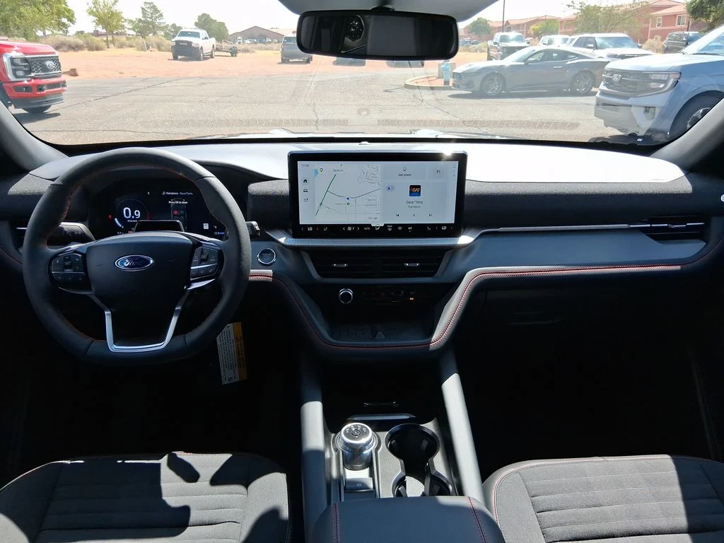 New 2025 Carbonized Gray Metallic Ford ST-Line image 12