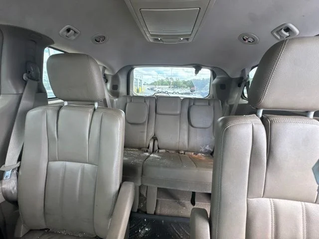 Used 2013 Beige Chrysler Touring image 22