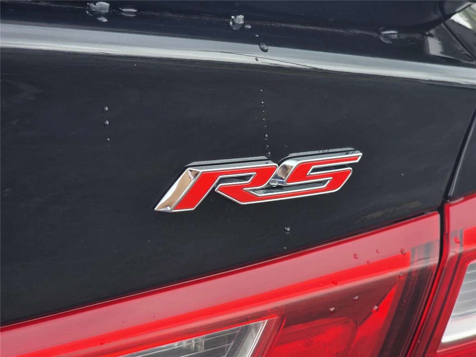 Used 2024 Mosaic Black Metallic Chevrolet RS image 32