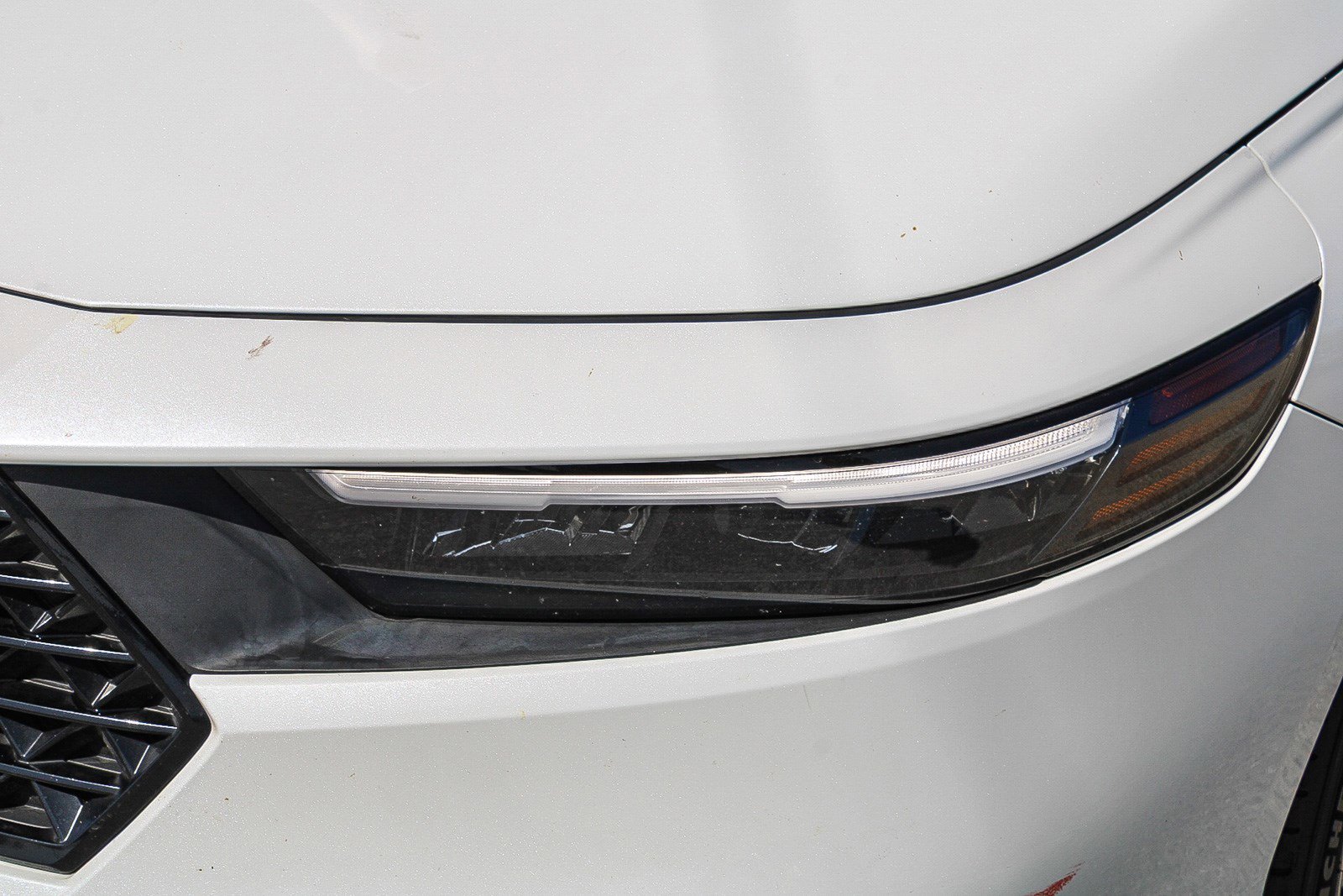 Certified Used 2024 Platinum White Pearl Honda EX image 3