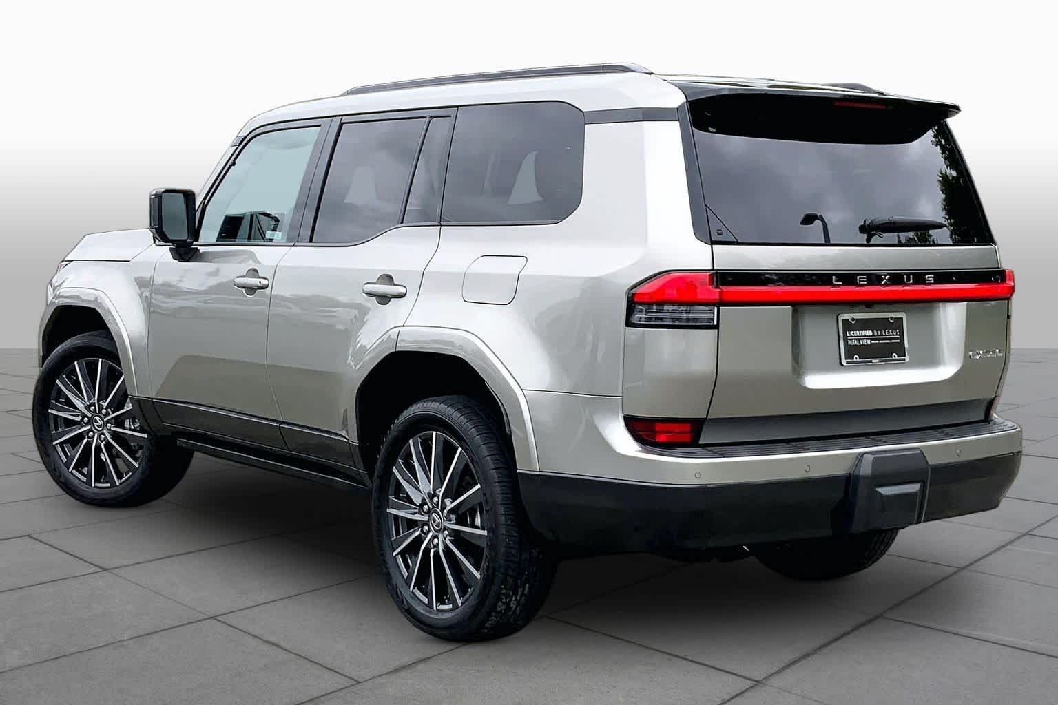 2024 Lexus GX Luxury+ - Photo 12