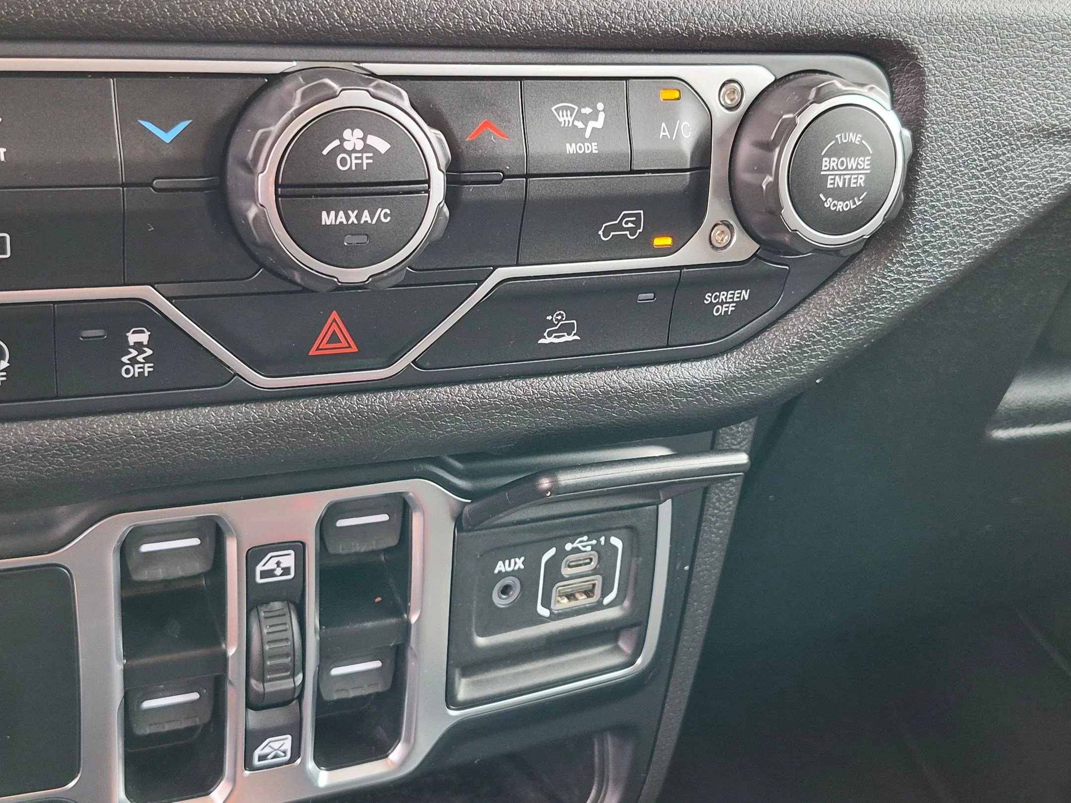 2025 Jeep Wrangler 4-Door Sport S - Photo 19