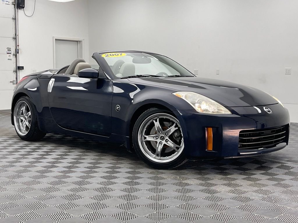 Used 2007 San Marino Blue Pearl Nissan Touring image 5