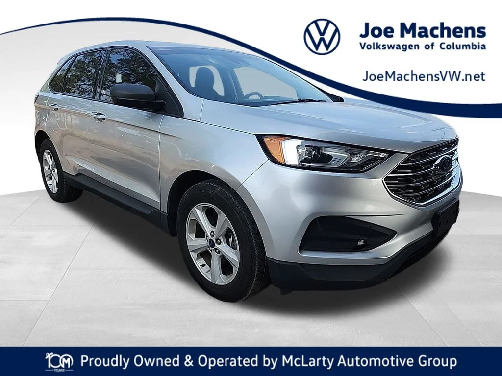 Used 2019 Silver Ford SE image 1