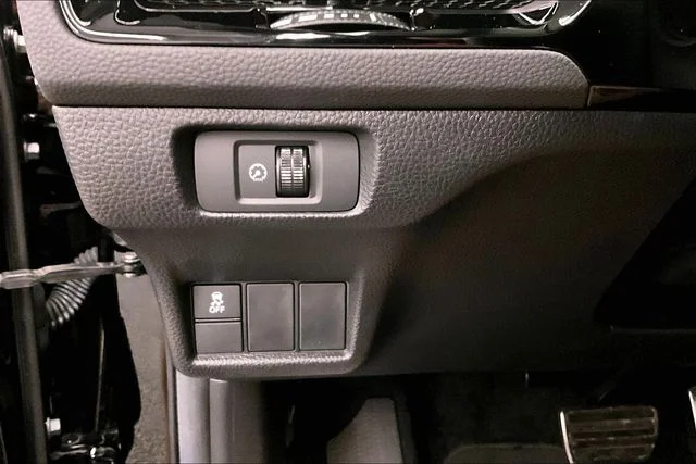 Used 2025 Crystal Black Pearl Honda Sport image 35