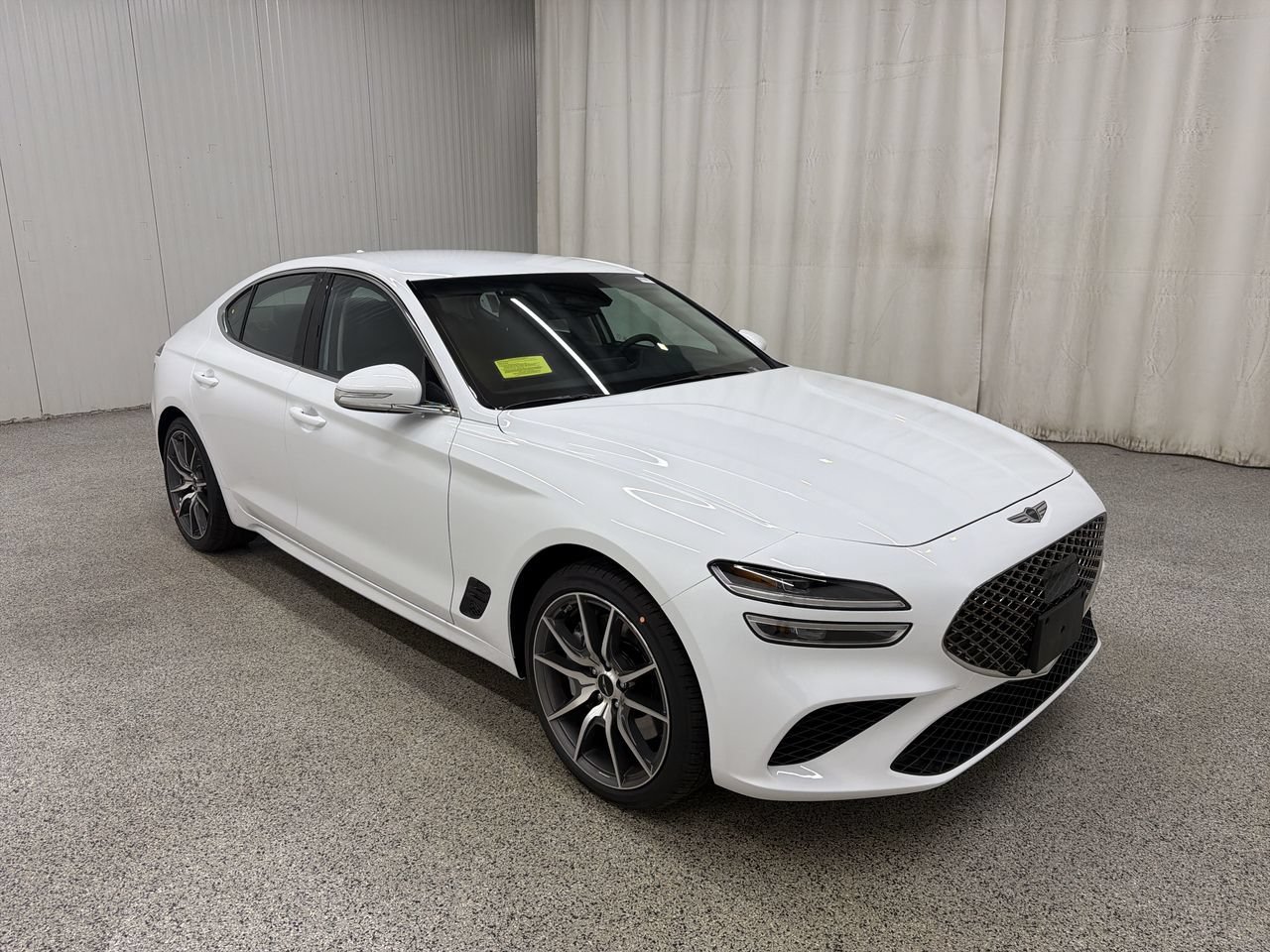 2027 GENESIS G70