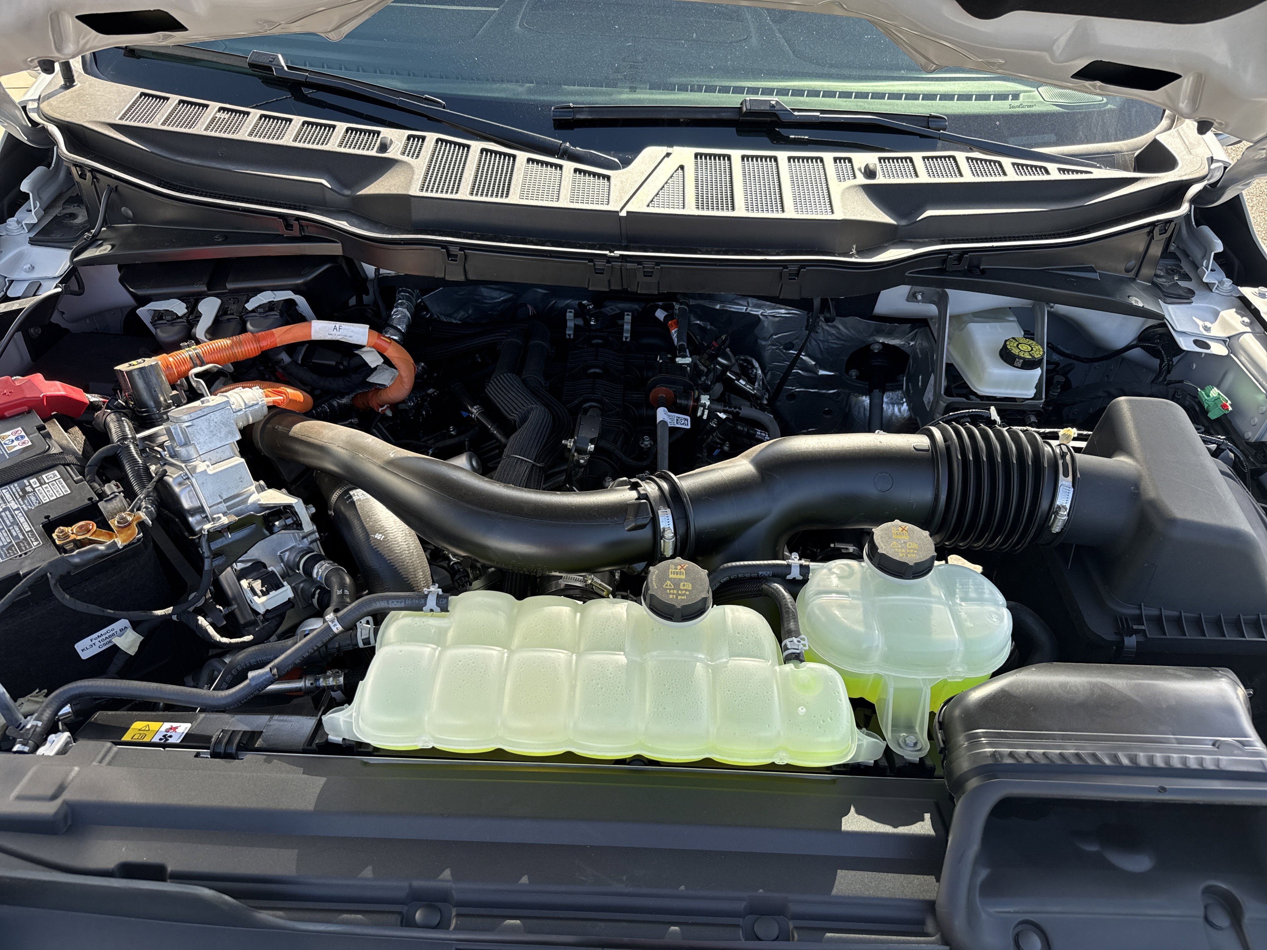 New 2026 Avalanche Ford Lariat® image 21