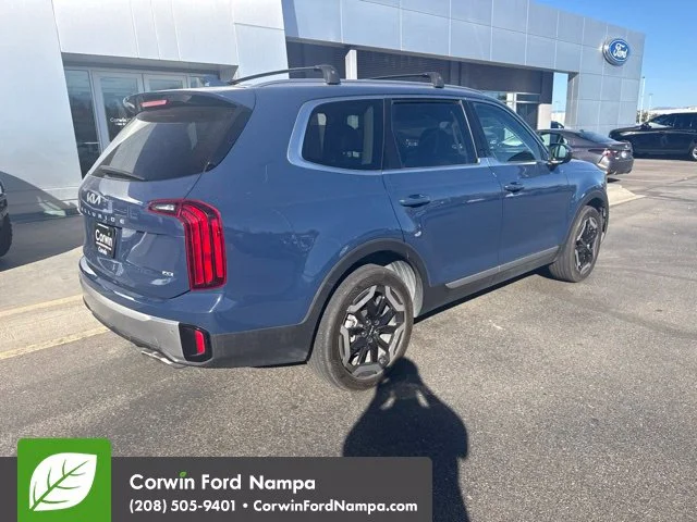 Used 2023 Blue Kia S image 7