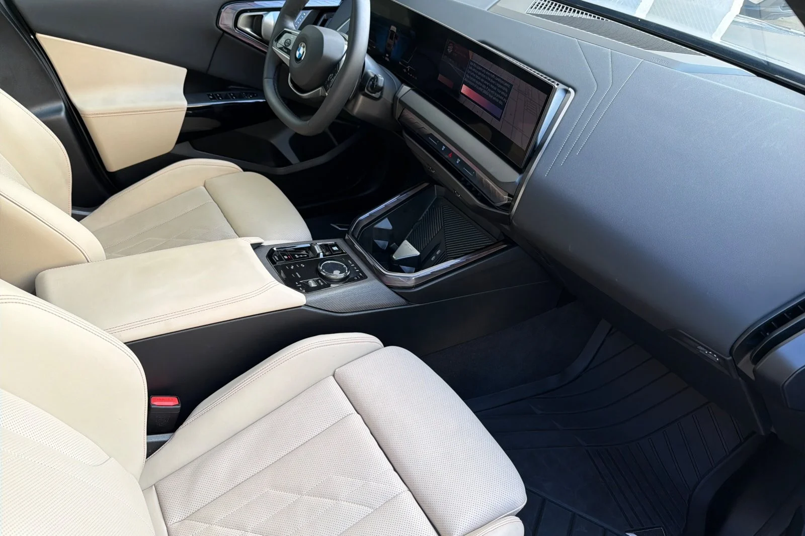 Certified Used 2026 Skyscraper Grey Metallic BMW 30 xDrive image 15